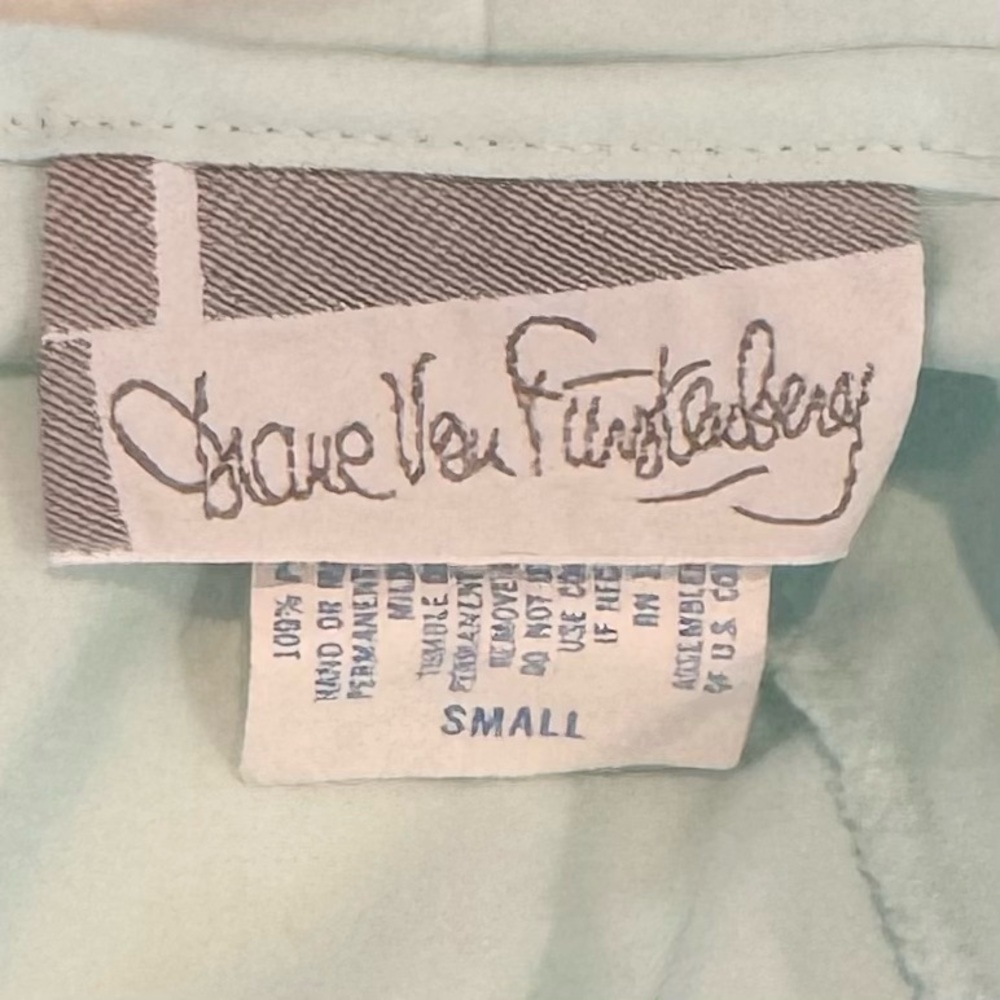 Vintage Diane Von Furstenberg silky Satin Pastel Blue DVF Nightgown Slip Dress🔥 - Picture 3 of 7
